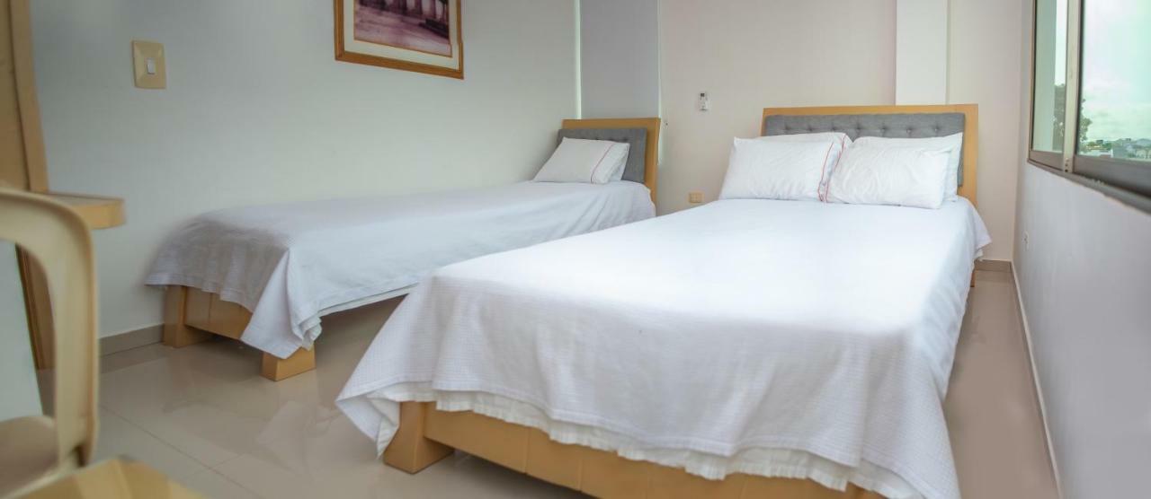 Onoma Hotel Lorica Ngoại thất bức ảnh